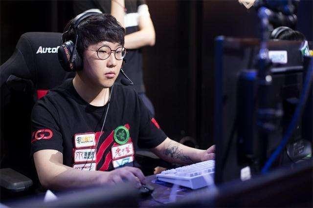 开云体育-TSM绝杀DK，Caps拿下关键大龙顶尖较量淘汰赛，引爆全场热议的简单介绍