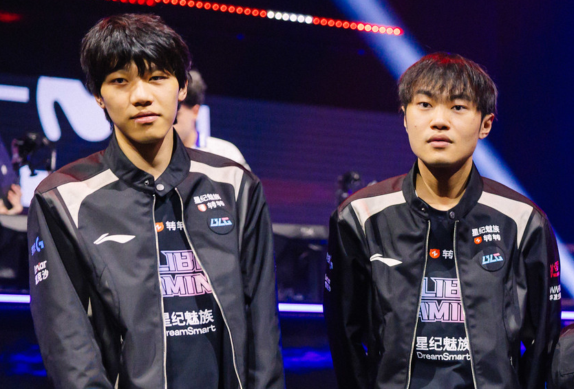 开云平台-BLG险胜FNC，Zeus打出惊人五杀焦点之战全球总决赛，成为赛场最大亮点