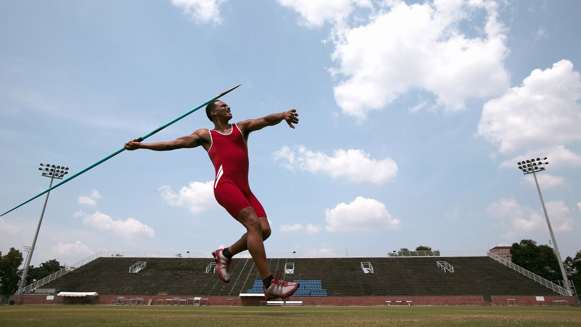 北欧霸权易主？丹麦铁骑碾过挪威防线，弗拉霍维奇式锋霸令对手彻底绝望